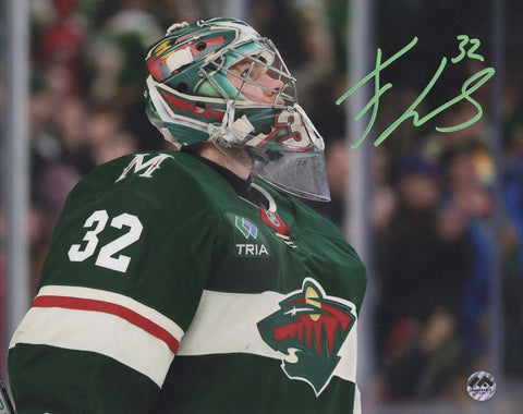 Filip Gustavsson Autographed 8x10 Photo - Look