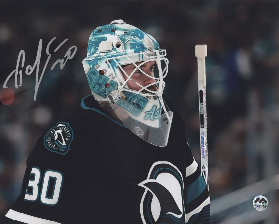 Yaroslav Askarov Autographed San Jose Sharks 8x10 Photo - CloseUp