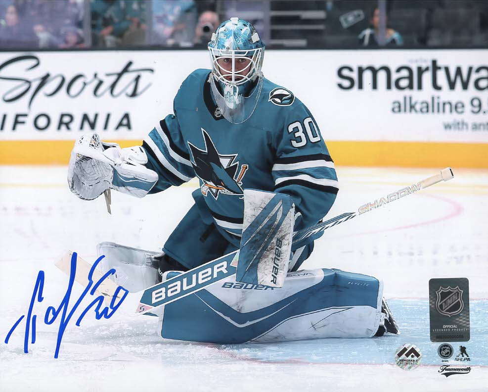 Yaroslav Askarov Autographed San Jose Sharks 8x10 Photo - Action