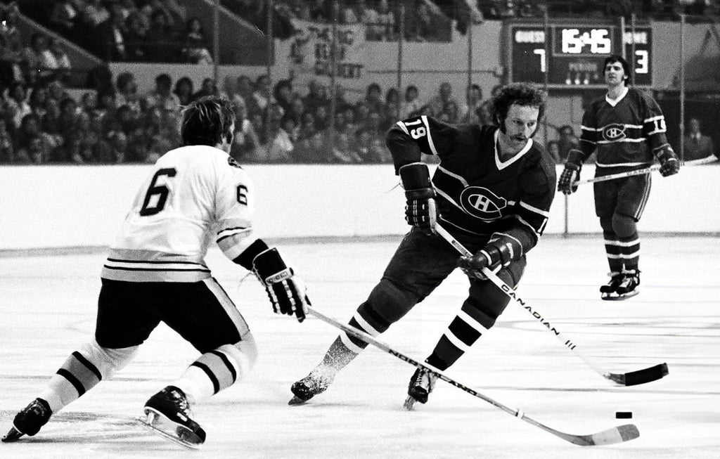 PRE-ORDER - Larry Robinson Autographed 8x10 Photo - Action