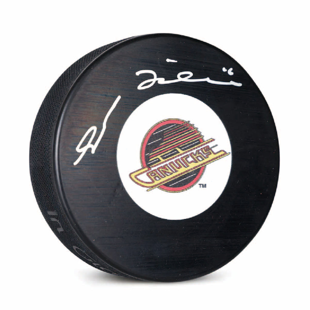 Trevor Linden Autographed Vancouver Canucks Retro Puck - Logo